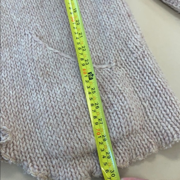 EUC Hand Knit WOOL Cardigan Sweater- size L - Picture 7 of 8